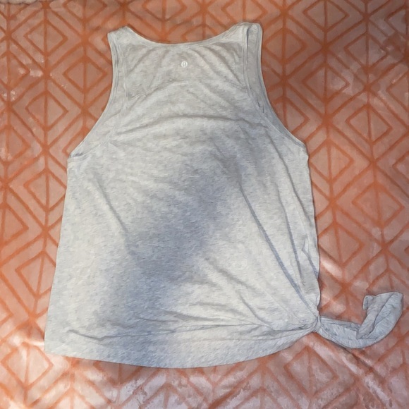 lululemon tank top - Picture 2 of 3
